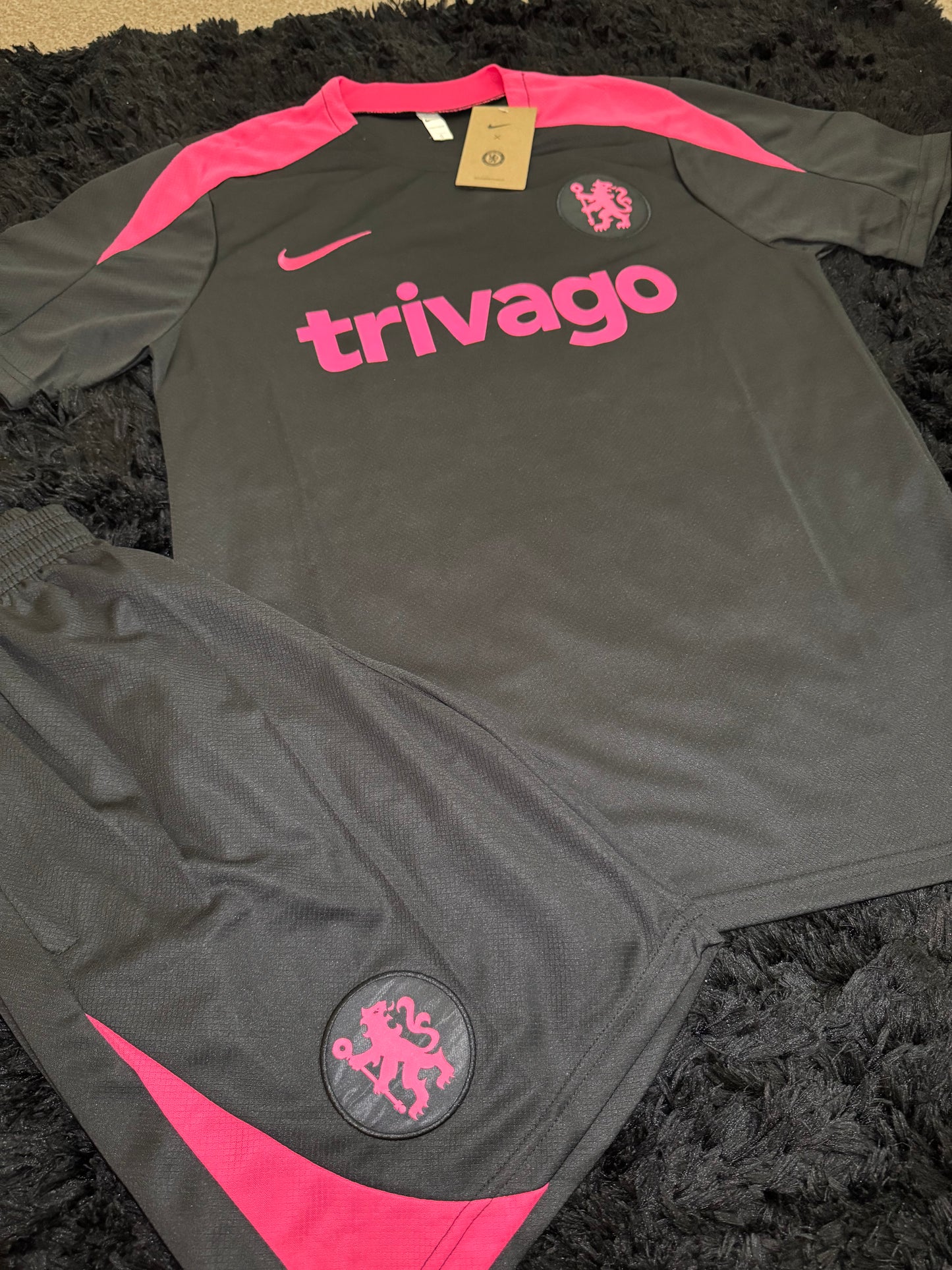 Chelsea 24/25 Black & Pink Short Set