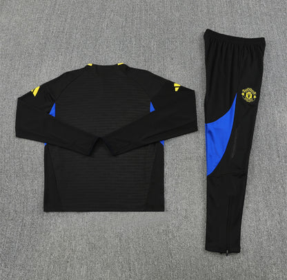 Man Utd 25/26 1/4 Zip Tracksuit