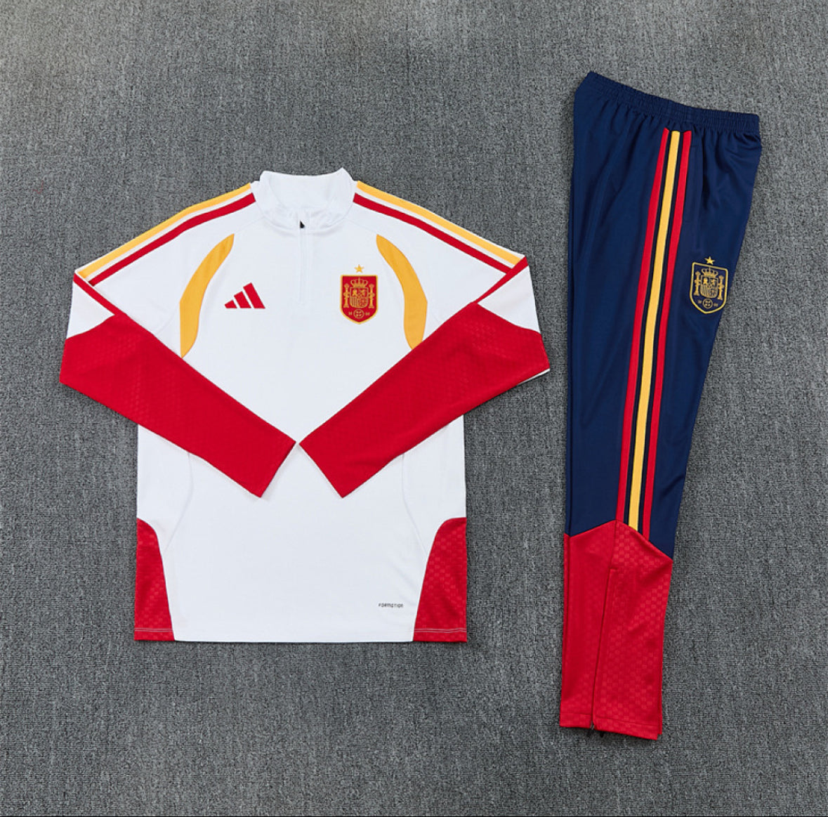 Spain 2026 White & Red 1/4 Zip Tracksuit