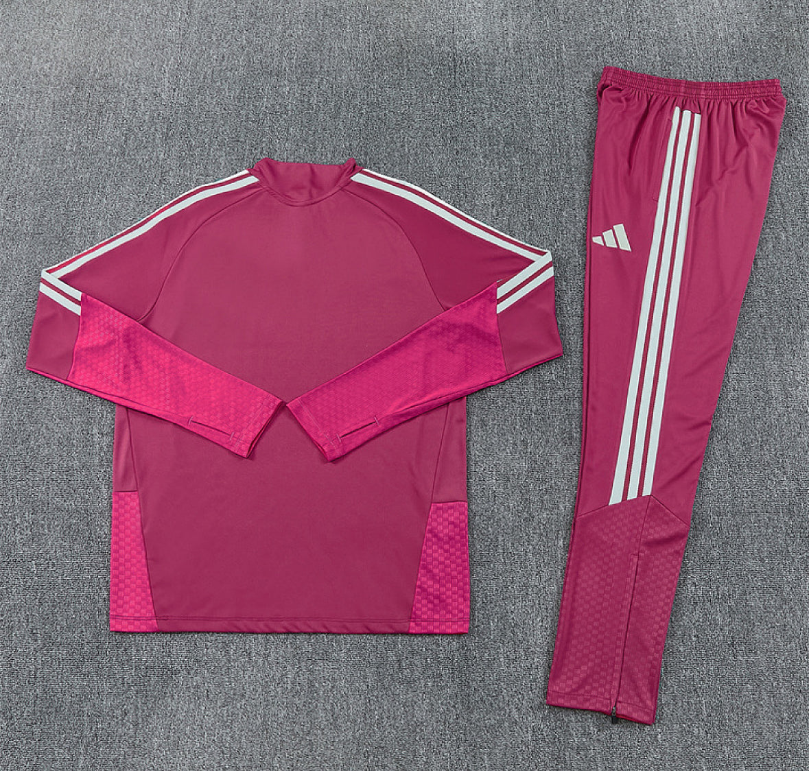 Real Madrid 2026 Pink 1/4 Zip Tracksuit