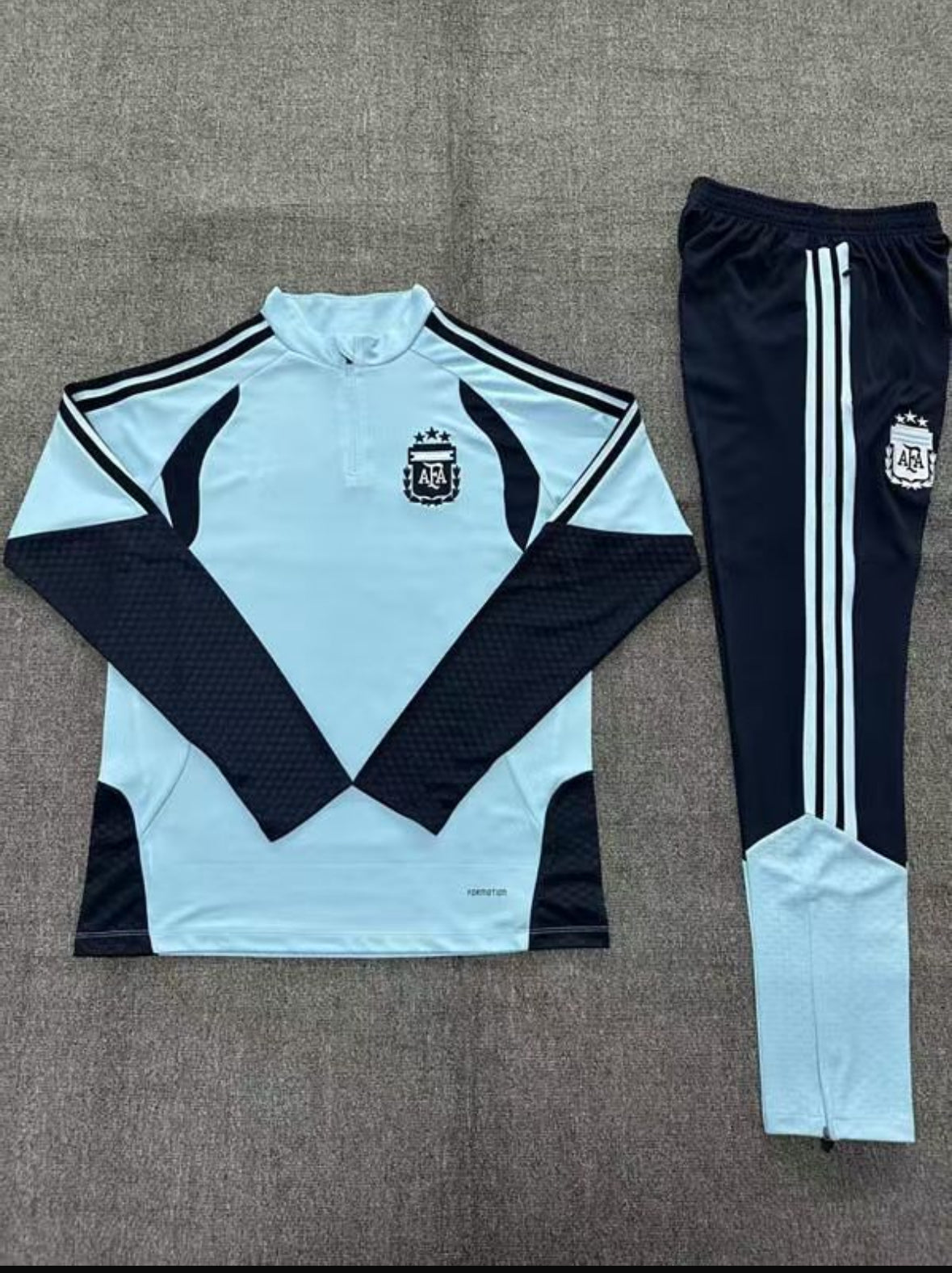 Argentina 1/4 Zip Tracksuit