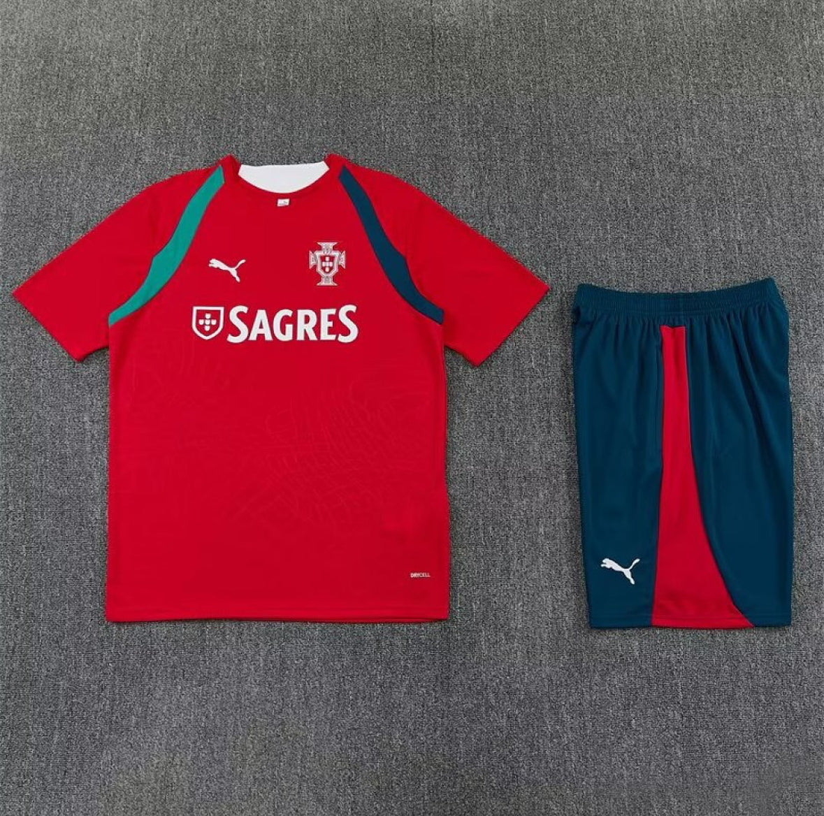 Portugal 26/27 Red & Dark Green Training Kit