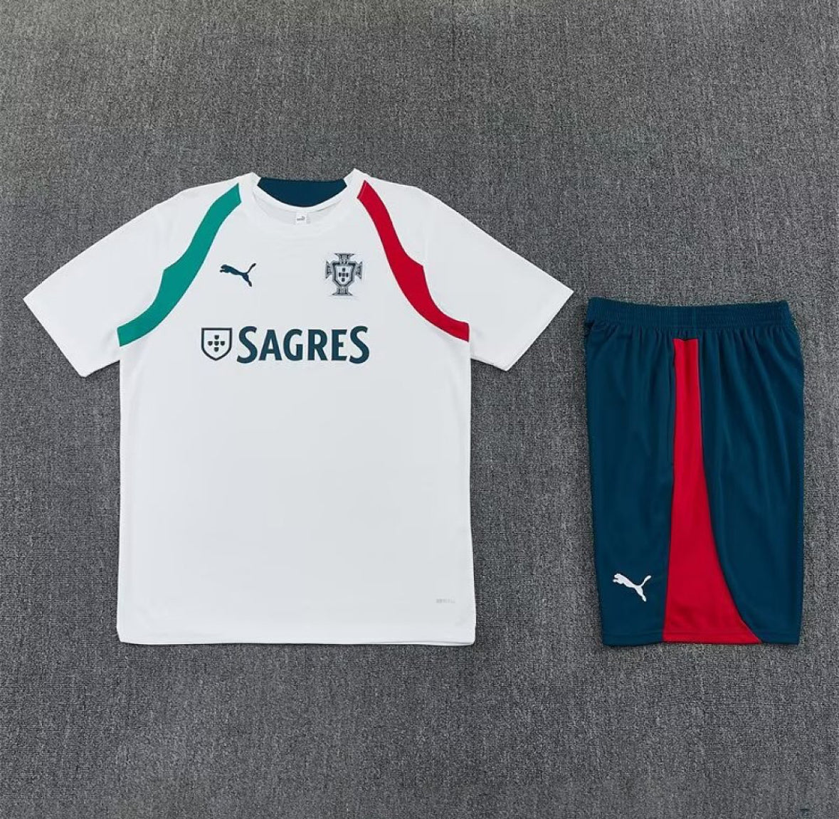 Portugal 26/27 White & Green Training Kit