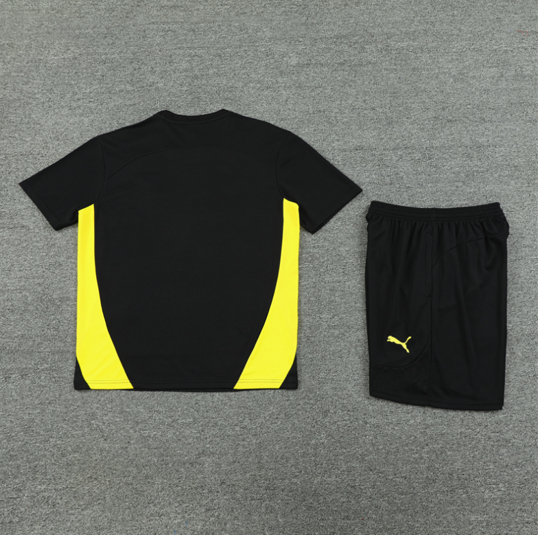 Dortmund 24/25 Black & Yellow Short Set