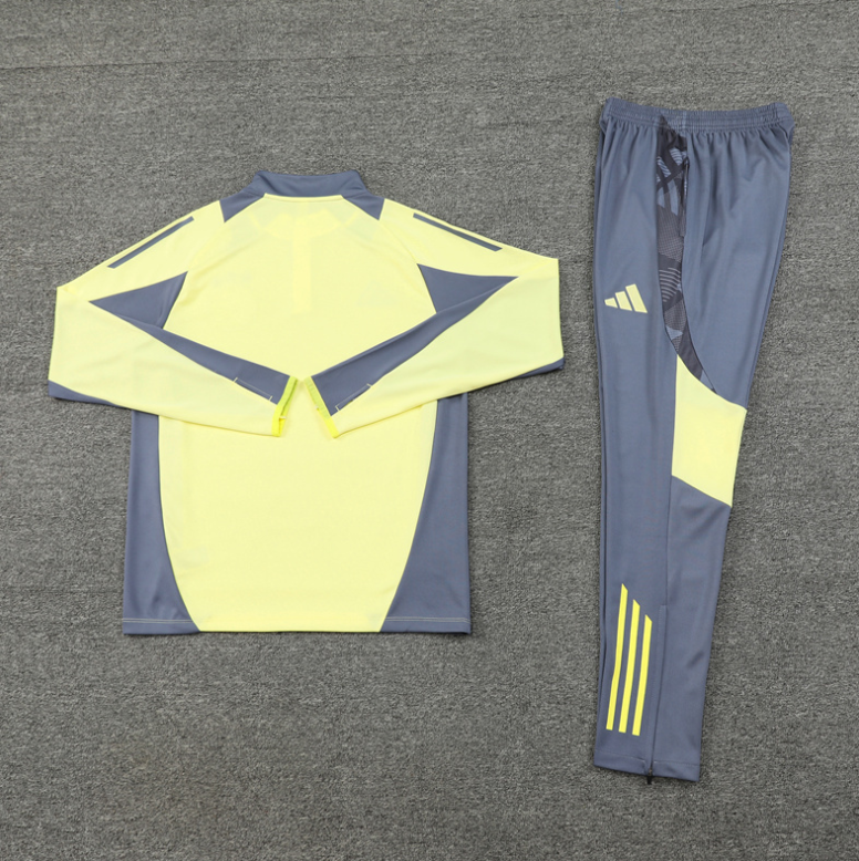 Ajax 24/25 1/4 Zip Tracksuit